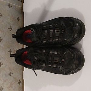 Skechers Work womens size 8 Wide